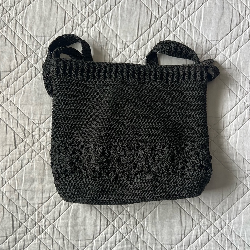 Concealed Crossbody Carry Purse for G27 or other subcompact, Black Crochet - Picture 4 of 4
